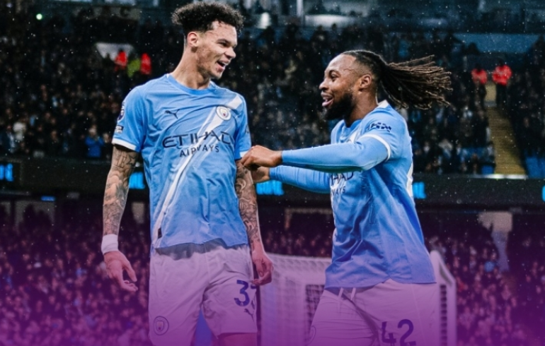 乐鱼赛事服务-恐怖20连胜!曼城缔造神迹,瓜帅狂赞塞梅尼奥:难以置信的引援