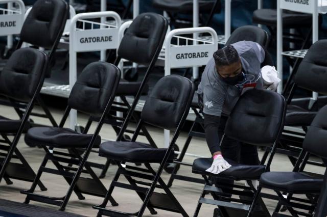 乐鱼官方入口-NBA拟增30个双向合同席位 各队主帅纷纷鼓掌叫好